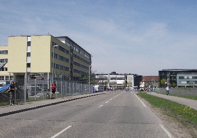 km21